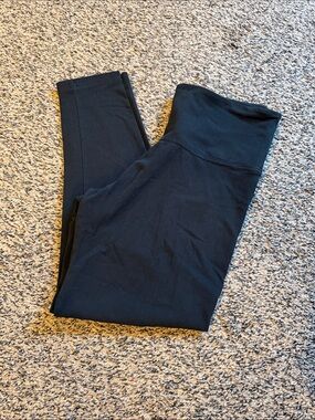 Black High-Waist capri Leggings